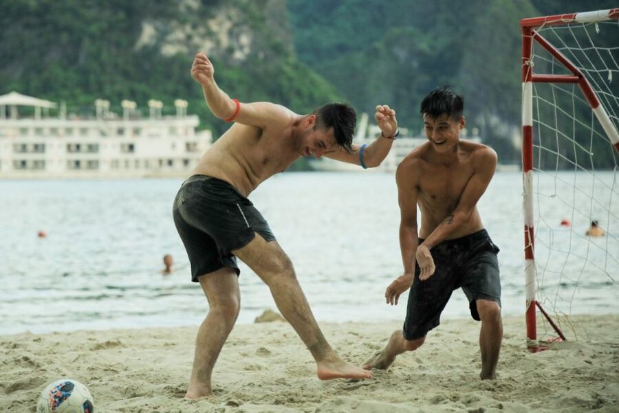 2-Day Royal Palace Ha Long Bay & Ti Top Island Cruise - What the $108 price really includes