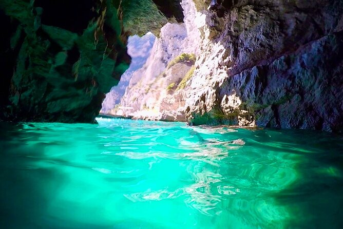 3-hour private boat tour of the island of Capri - Marina Piccola: a quick look at Capri’s beach life