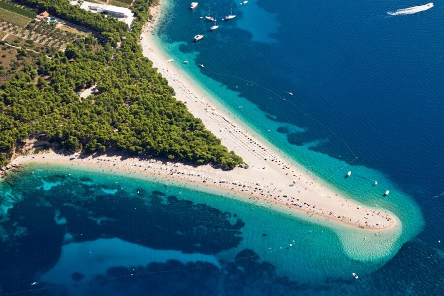 3 Islands Speedboat Tour: Golden Horn, Blue Lagoon & Jelsa - Zlatni Rat, one hour at Brač’s famous beach