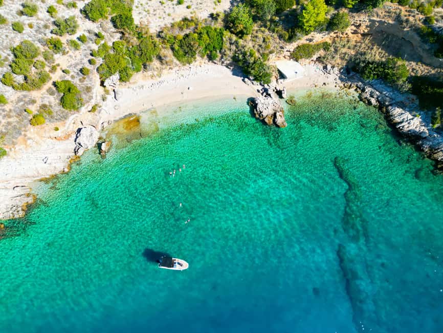 3 Islands Speedboat Tour: Golden Horn, Blue Lagoon & Jelsa - Zirje Beach: an early taste of the Adriatic
