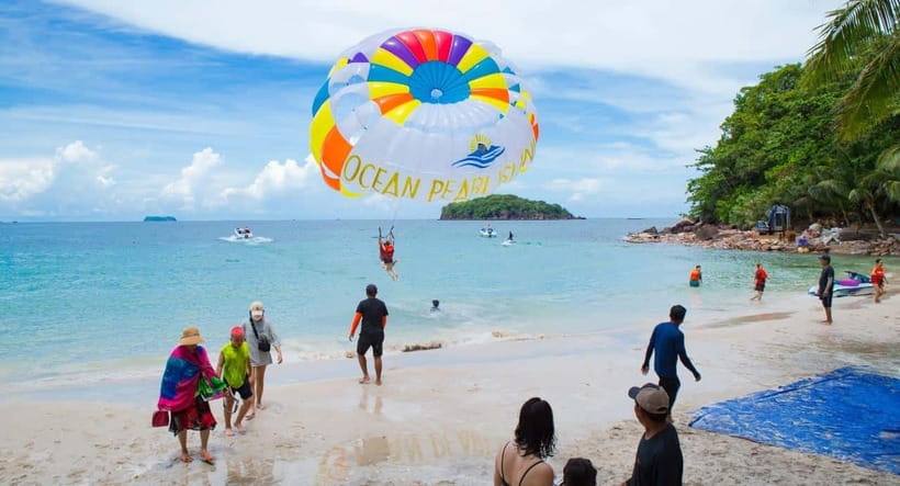 4 Islands Trip in The Southern Part of Phu Quoc - Fingernail Island, a first swim in the south