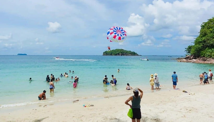 4 Islands Trip in The Southern Part of Phu Quoc - Starting at Ngoc Hien Pearl Farm and the silk factory