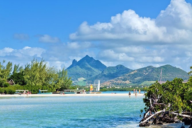 5 island tour all inclusive with Ile aux cerfs and snorkeling - Key points to know before booking