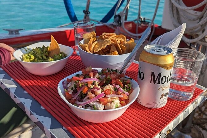 6hrs of Sailing in Bacalar Lagoon: discover Cenotes, Islands and Stromatolites. - Six hours across Bacalar Lagoon