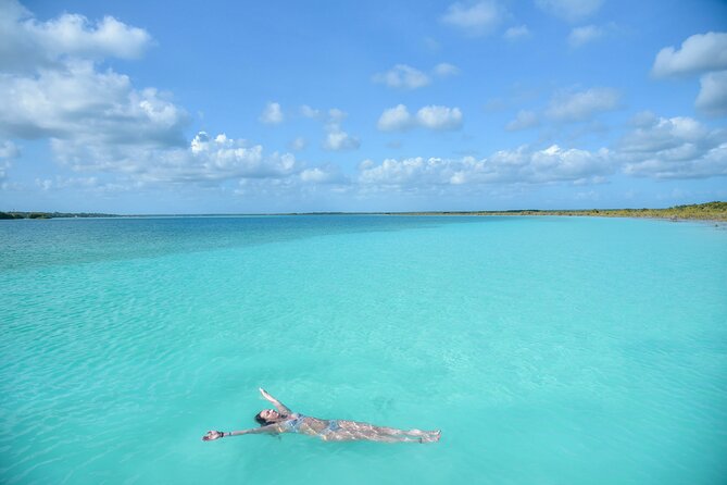 6hrs of Sailing in Bacalar Lagoon: discover Cenotes, Islands and Stromatolites. - What to bring for a full day outside