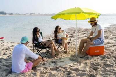 Abu Dhabi: 4-Hour Guided Cruise & Island Hopping