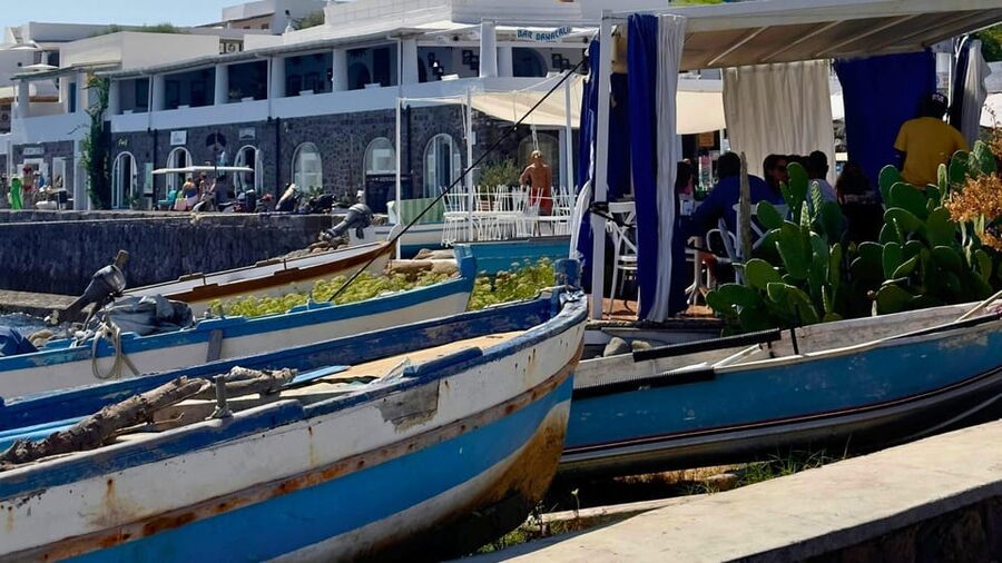 Aeolian Islands Mini Cruise: Vulcano, Lipari & Stromboli - Who should book this trip?