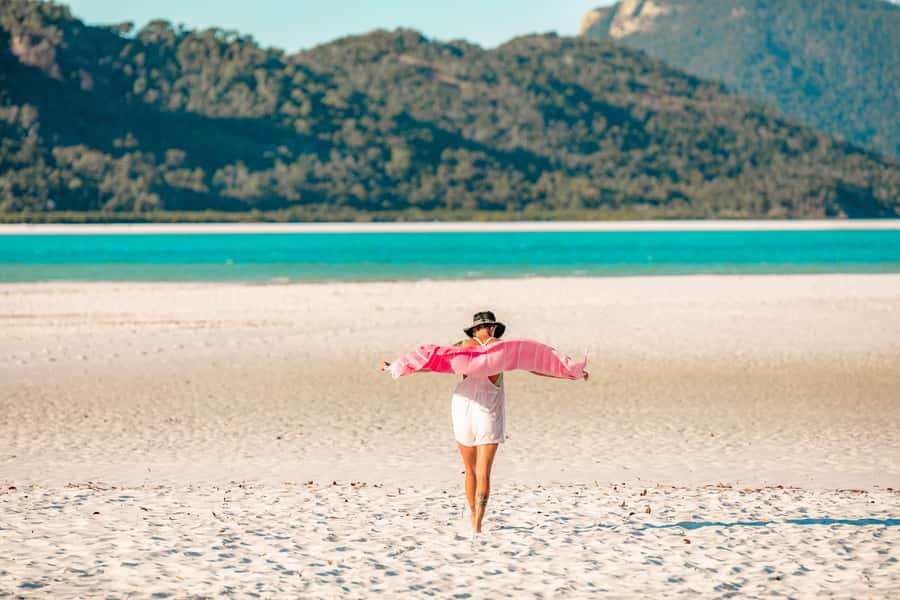 Airlie Beach: Whitsunday Islands 2-Day Sailing Tour - Whitehaven Beach before the crowds