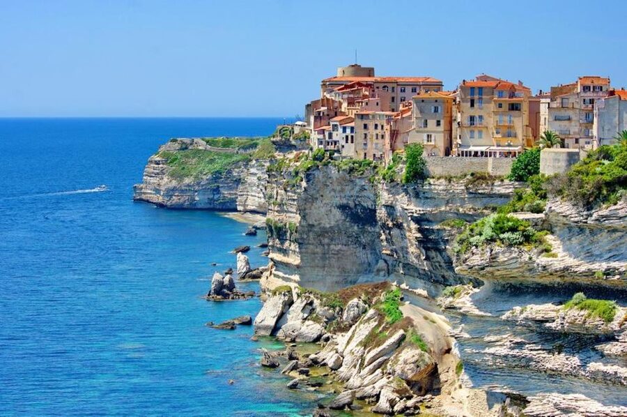 Ajaccio/Porticcio: Lavezzi Islands/Bonifacio Caves Boat Tour - Key points at a glance
