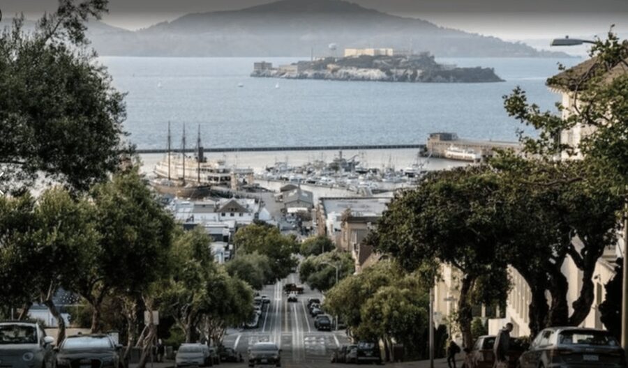 Alcatraz Island Prison Tour & Bay Cruise Combined Package - The separate bay cruise around San Francisco
