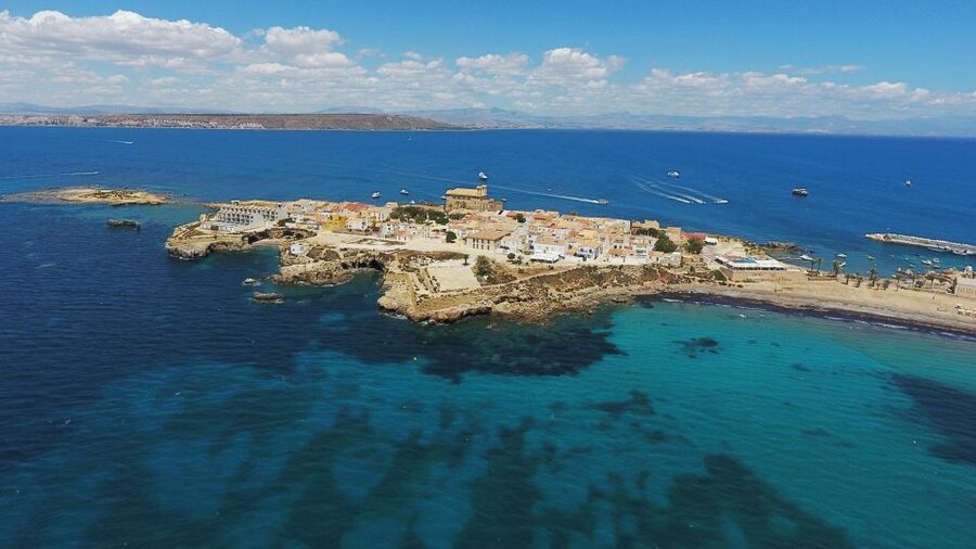 Alicante: 6-Hour Catamaran Cruise to Tabarca Island - Arriving at Tabarca’s marine reserve