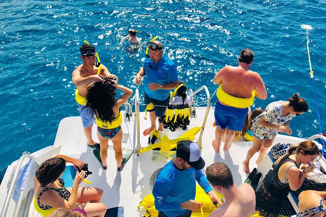 All Inclusive Beach and Snorkel Boat Tour to Icacos Island - Snorkeling near Icacos, Lobos, or Palomino