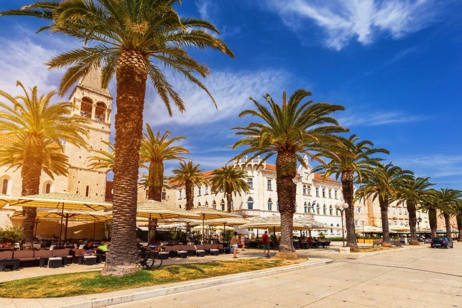 All-inclusive Blue Lagoon & 3 Islands Day Tour with Lunch - Čiovo and the Easygoing Stop at Beach Bar Borkko