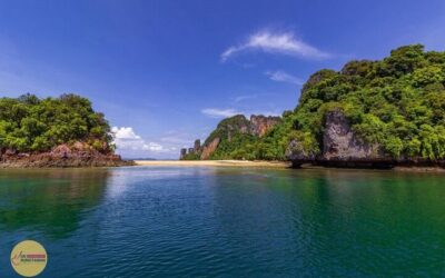 Hong Islands Tour by Speedboat or Longtail Boat