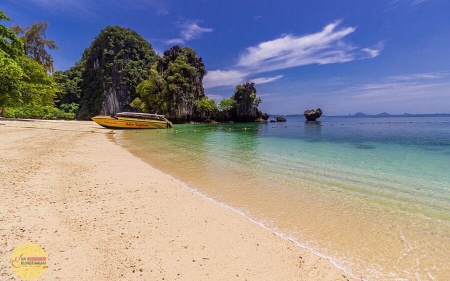 Ao Nang: Hong Islands Tour by Speedboat or Longtail Boat - Hong Island gives you the best beach time