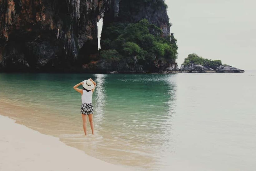 Ao Nang: Premium 4 Islands Snorkeling Tour by Speedboat - Poda Island provides the longest break