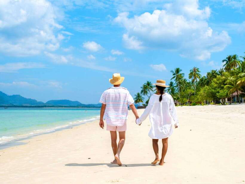 Ao Nang: Premium 4 Islands Snorkeling Tour by Speedboat - Speedboat comfort and group size