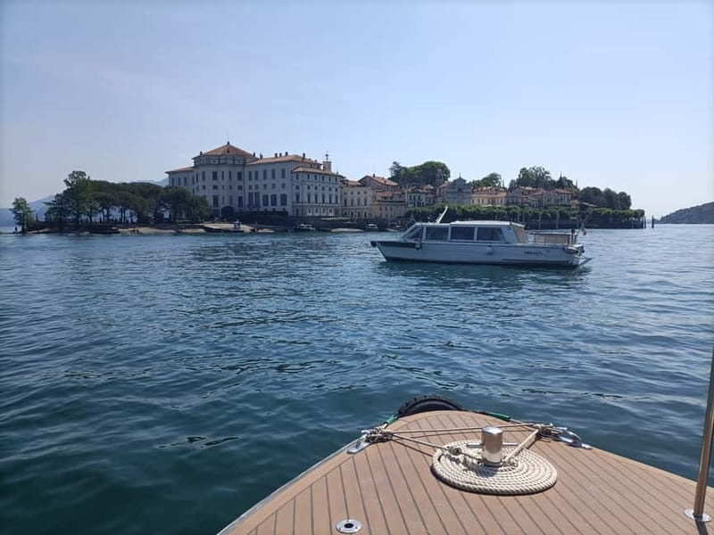 Baveno: Hop-On Hop-Off Boat Tour to 3 Borromean Islands - Why the three-island route works so well