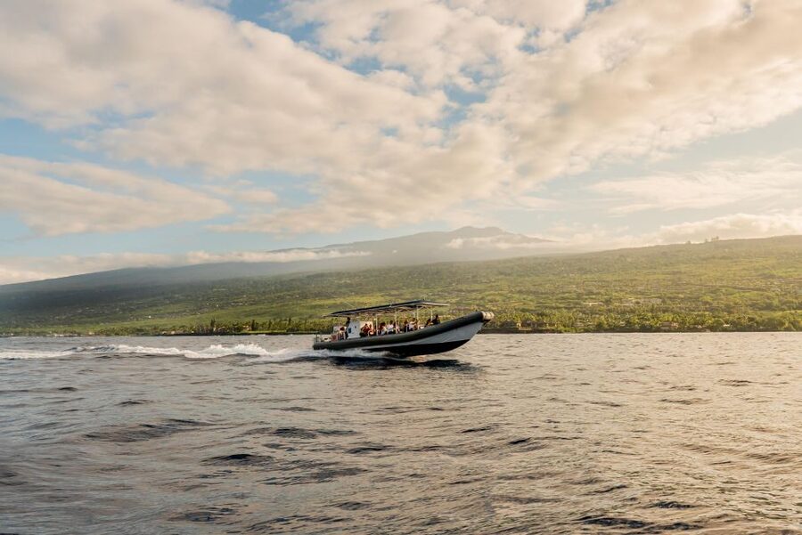 Big Island: Kona Super Raft Sunset Cruise - Checking In Near Kailua Kona Pier