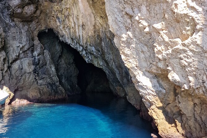 BLUE CAVE & 5 islands tour from Hvar - What the $114.93 price really gets you