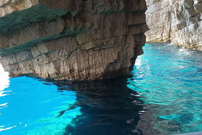 BLUE CAVE & 5 islands tour from Hvar - A speedboat day that covers a lot of Croatia