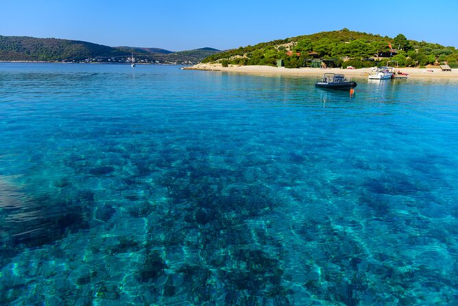 Blue Cave and Town Hvar with 5 Island Boat Tour - A full day on the water from Bol