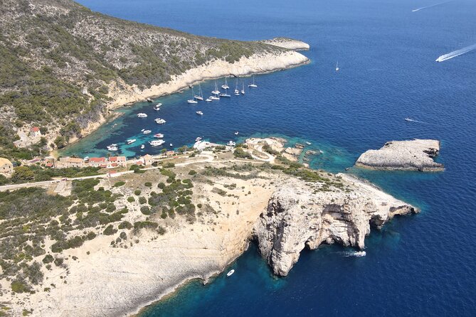 Blue Cave and Town Hvar with 5 Island Boat Tour - Budikovac, the Pakleni Islands, and the moving schedule