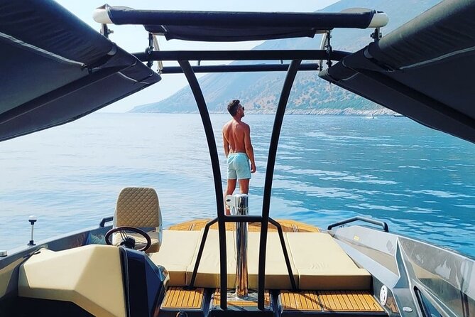 Blue cave & Hvar, 5 islands speed boat tour with unique boats from Split - Hvar town, two and a half hours to explore