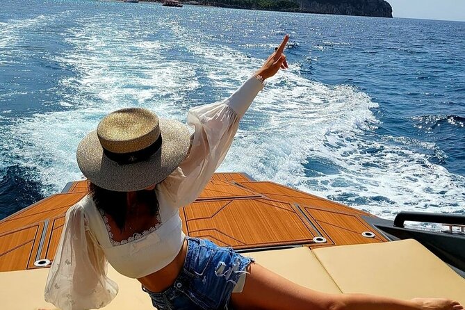 Blue Cave & Hvar, 5 Islands Speedboat with Luxury Seats in Shade - Hvar town, with 2 hours 15 minutes to choose your own plan