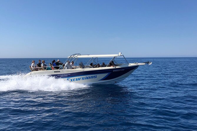 Blue Cave & Vis Island speedboat tour from Hvar - Entering the Blue Cave on Bisevo