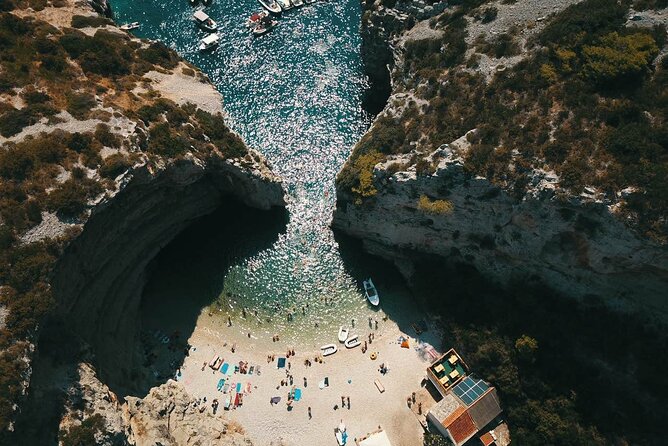 Blue Cave & Vis Island speedboat tour from Hvar - Palmizana and other Pakleni Island stops