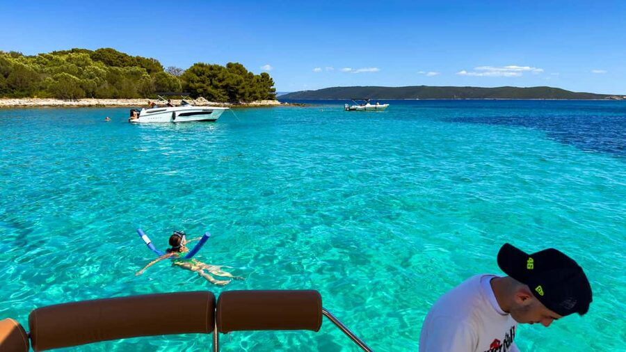 Blue Lagoon & Šolta Small-Group Boat Tour from Split - Who should book this boat tour?