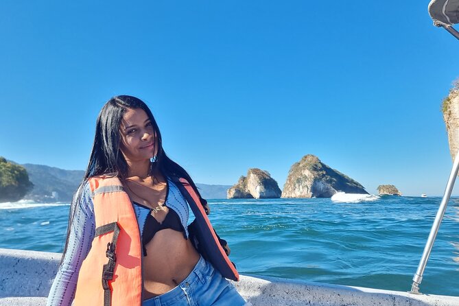 Boat and Snorkel Tour to 5 Islands of Los Arcos - The historic stop at the end