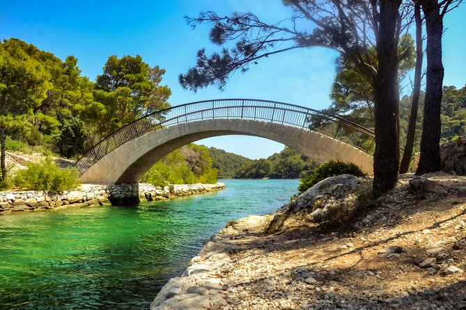 Boat Tour to Mljet National Park & 3 Islands - Three hours among Mljet’s two saltwater lakes