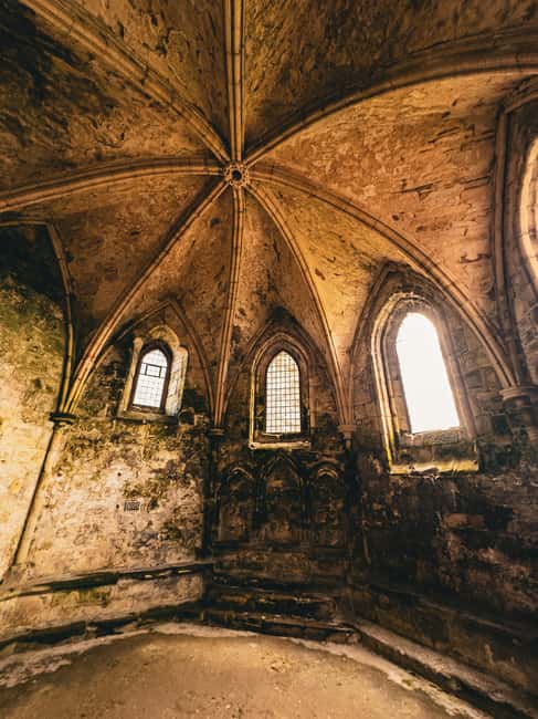 Boat trip and guided tour to Inchcolm Island - Inchcolm Abbey and the Hermit’s Cell