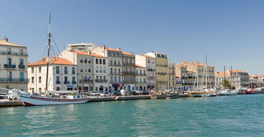 Boat walk in Sete on the singular island 1 hour - Key Points