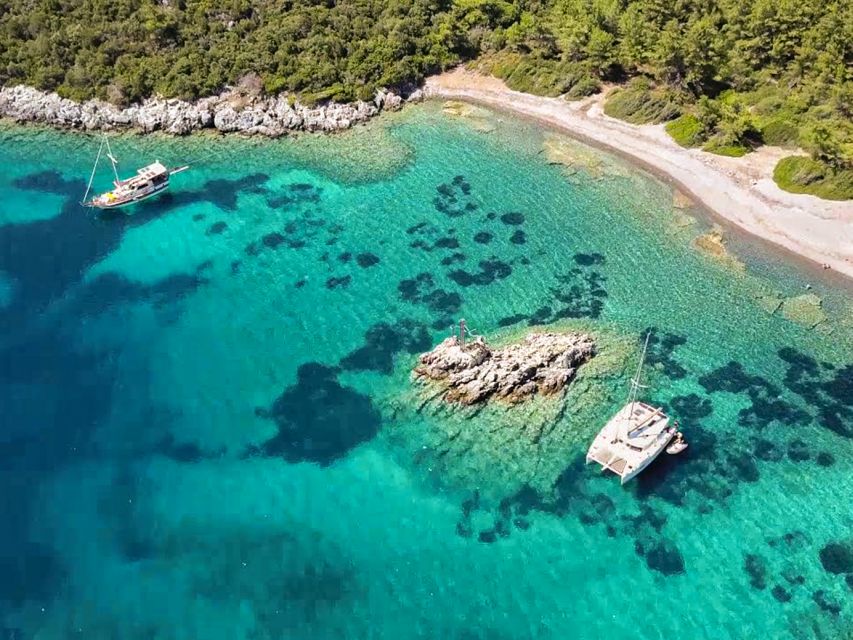 Bodrum: Orak Island Boat Tour with Swim Stops and Lunch - A low-cost day on the Aegean