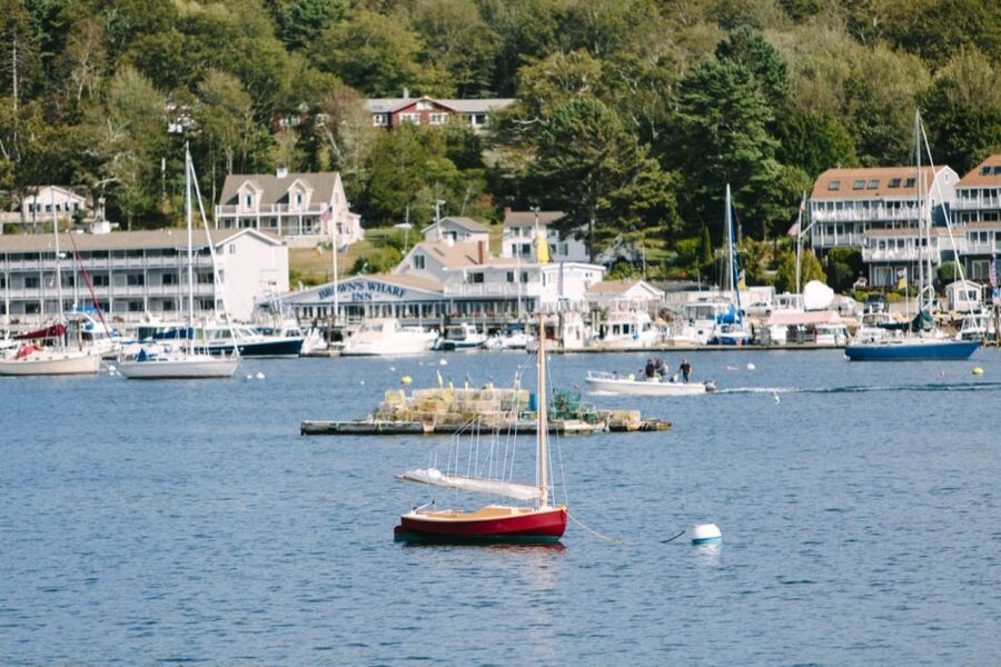 Boothbay: Lighthouses & Islands Harbor Cruise - Ram Island Lighthouse and the outer harbor views