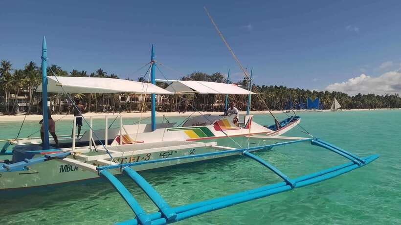 Boracay Island Hopping Experience - Snorkeling, swimming, and the right expectations