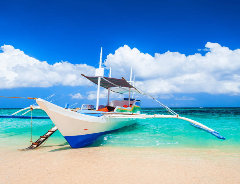 Boracay: Island Hopping with Lunch, Helmet Diving & ATV - The helmet walk under the water