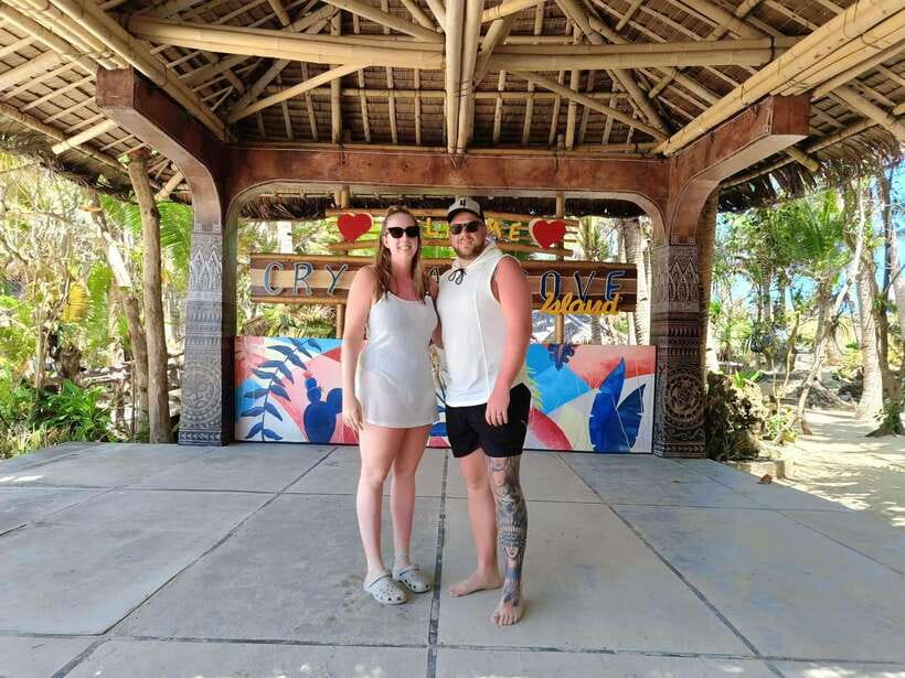 Boracay: Island Hopping with Snorkeling and Crystal Cove - What the $30 price really buys you