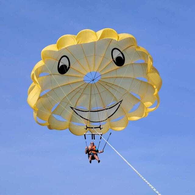 Boracay: Parasailing, Island Hopping, ATV Ride and Kawa Bath - Who should book this package?