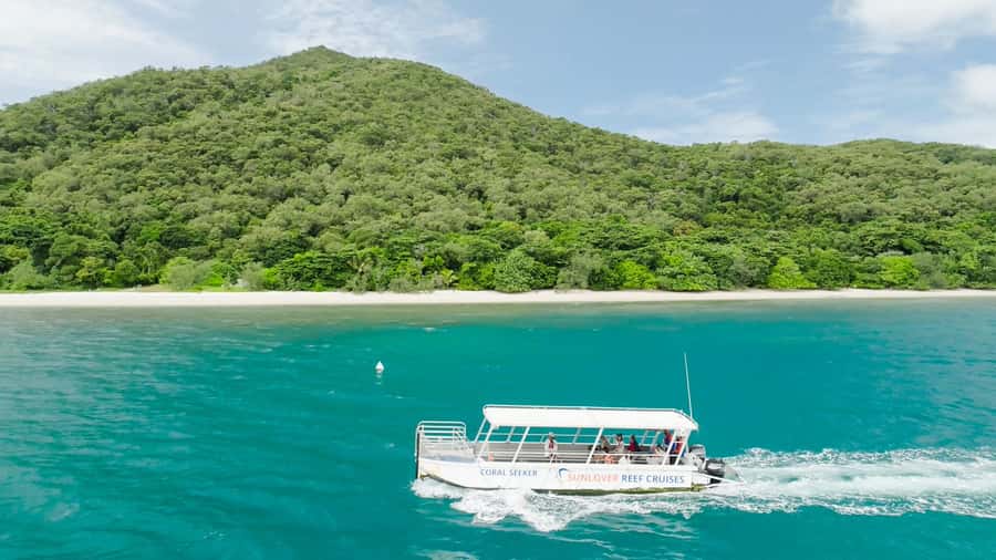 Cairns: Fitzroy Island Ferry with Optional Lunch & Activity - The glass-bottom boat option with Georgina and Carmen