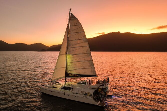 Camira Sailing Adventure through Whitsunday Islands - Snorkeling at the fringing reef