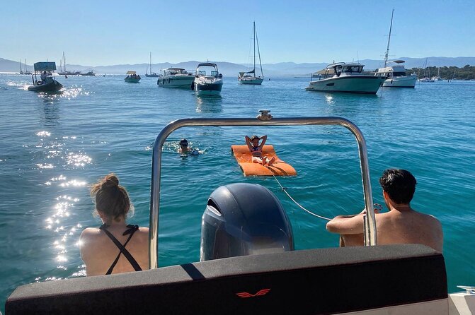 Cannes Excursion to the Lerin Islands by private boat - The return across Cannes Bay