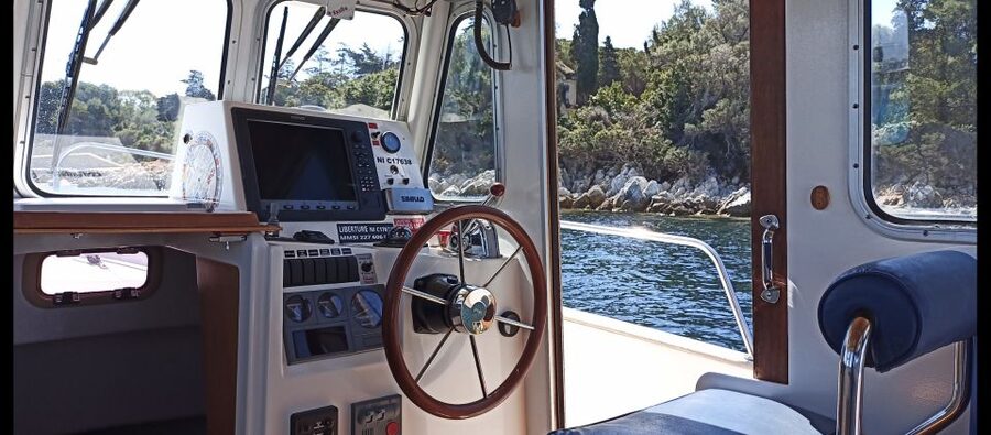 Cannes: Private Boat Trip to Lerins Islands & Cap d'Antibes - Price, group size, and overall value