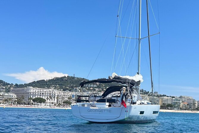 Cannes: Private sailing tour to the Lerins Islands - Drinks, equipment, and the practical comforts