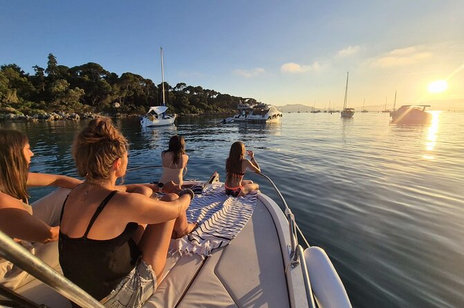 Cannes Relaxation evening in the Lerins Islands Private boat - Key points at a glance