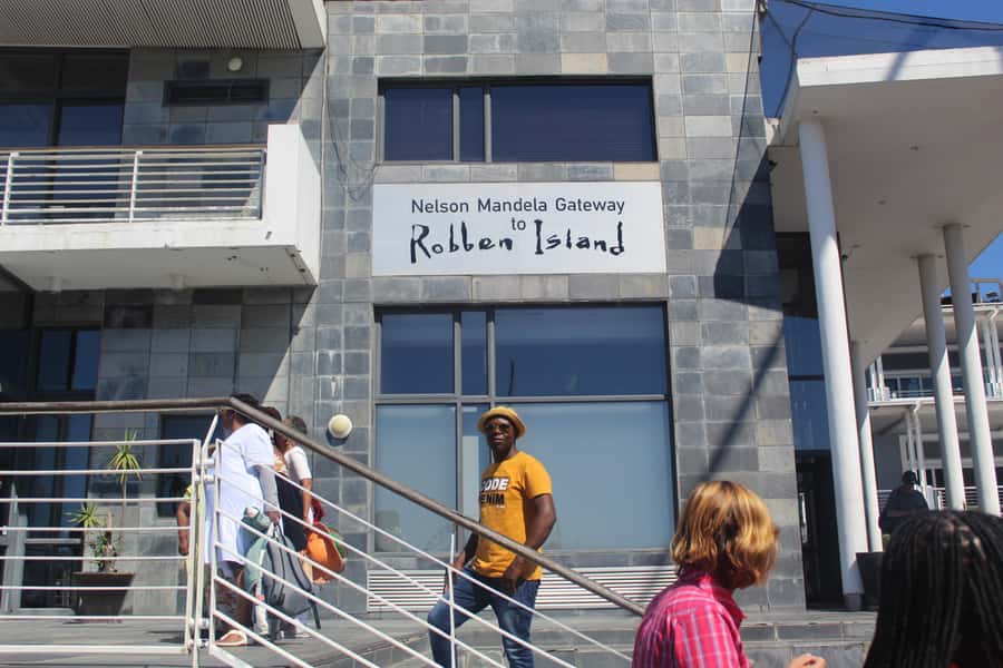 Cape Town: Robben Island ferry ticket with guided tour - Key points to know before you book