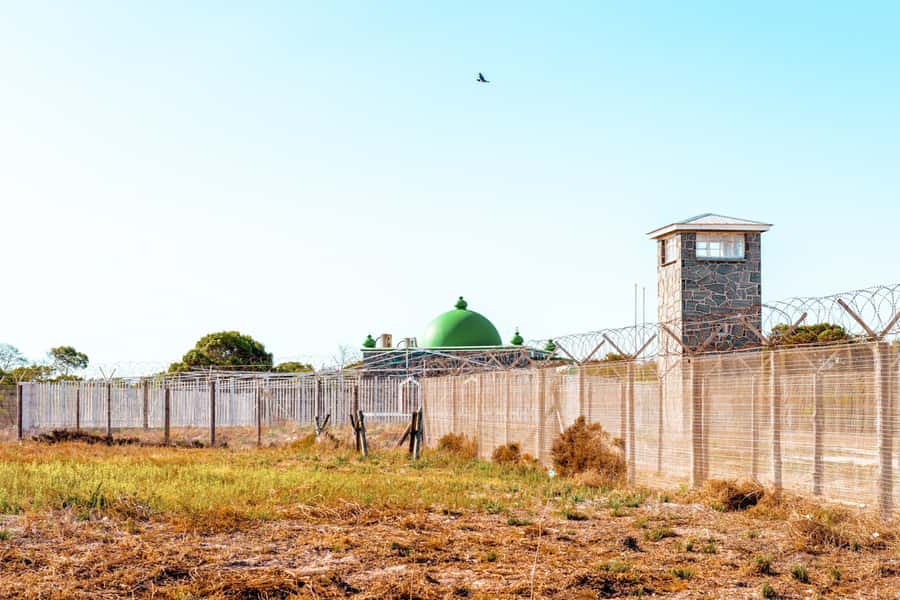 Cape Town: Robben Island Ferry Tour with 1-Way Hotel Pickup - The 45-minute ferry crossing
